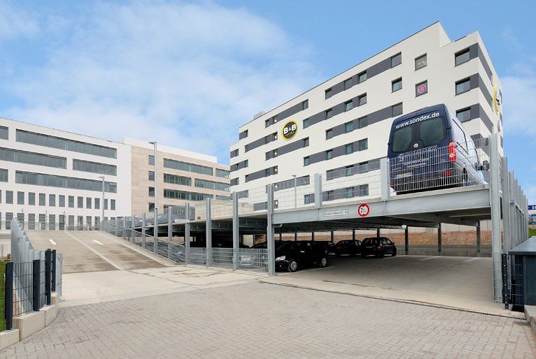 Gebäude